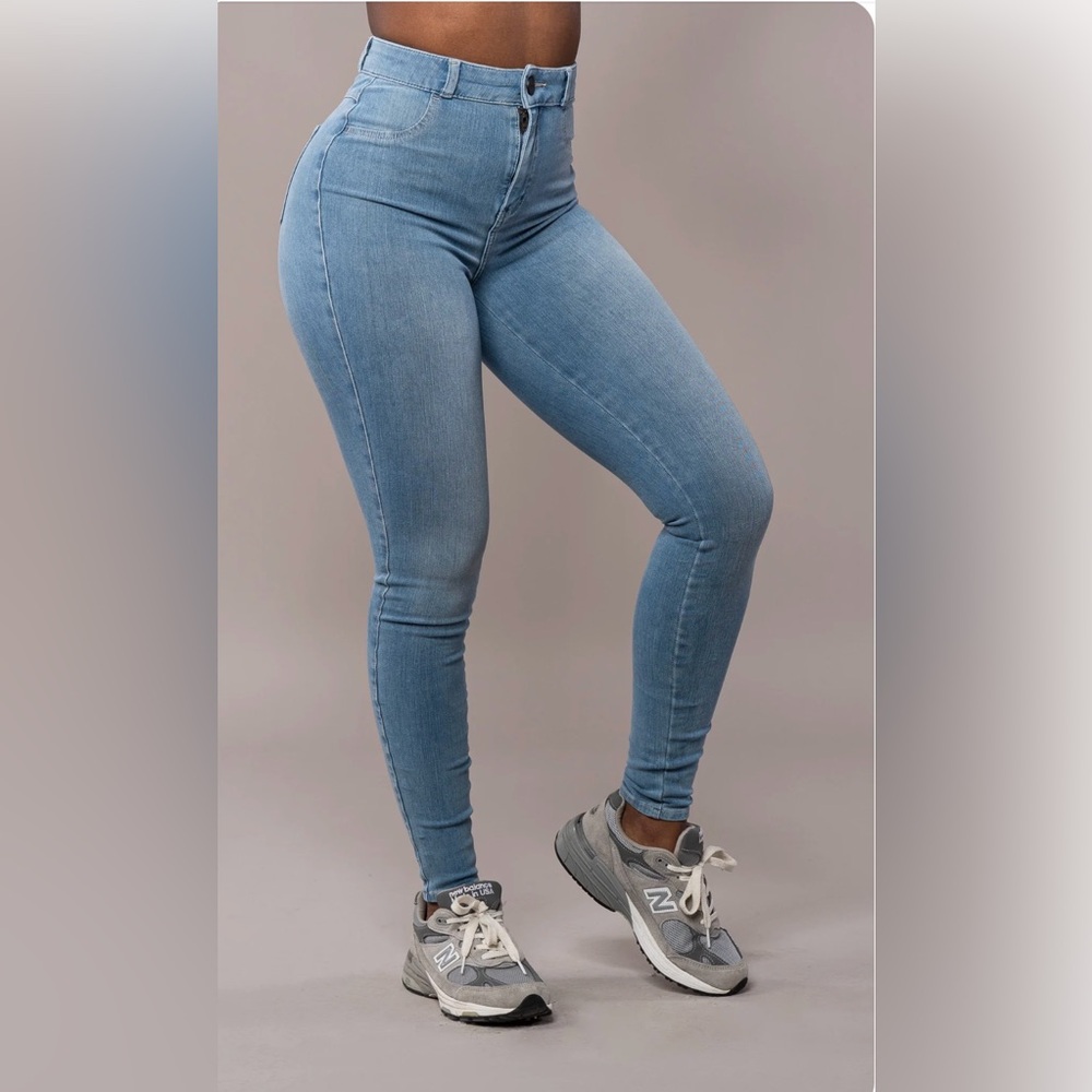 FITJEANS 360 Size Small